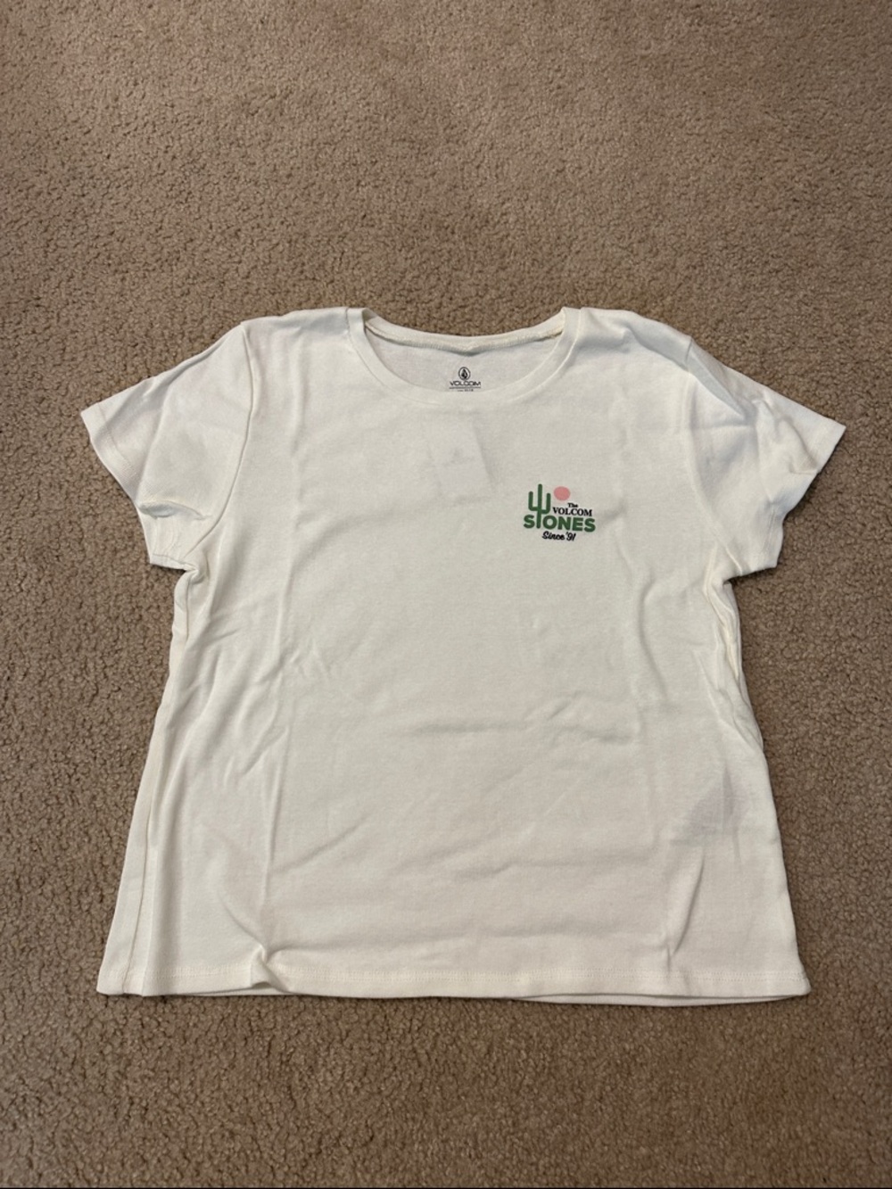 Volcom Women’s Cream White Tee with Green Cactus Graphic NWT